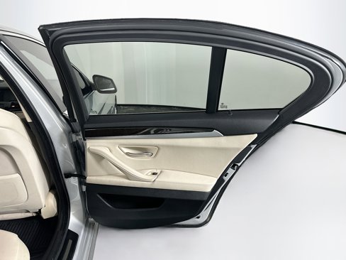 Used 2013 BMW 535i xDrive Sedan image 31