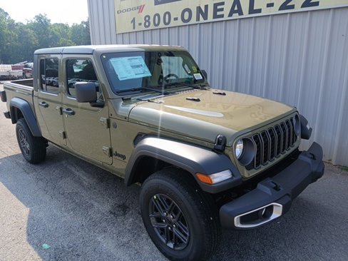 New 2025 Jeep Gladiator Sport image 1