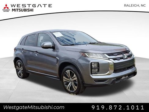 Used 2020 Mitsubishi Outlander Sport SE image 1