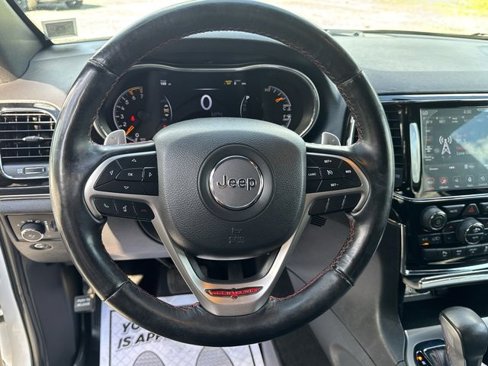 Used 2020 Jeep Grand Cherokee Trailhawk image 11