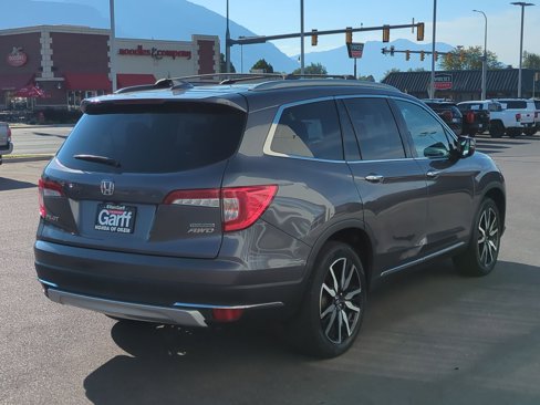 Used 2019 Honda Pilot Touring image 3