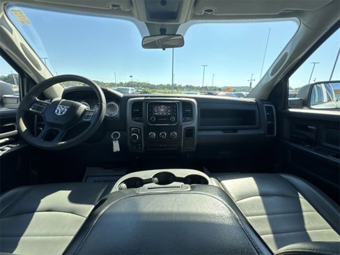 Used 2022 RAM 1500 Tradesman w/ Chrome Appearance Group image 10