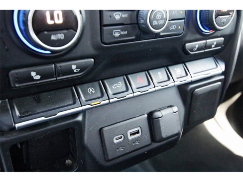 Used 2020 Chevrolet Silverado 1500 LT w/ Texas Edition image 28