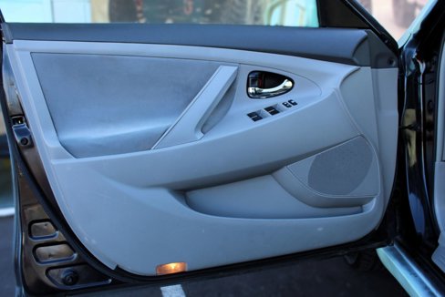 Used 2011 Toyota Camry image 6