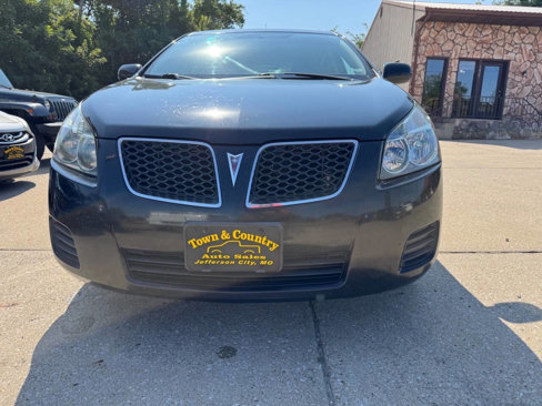 Used 2009 Pontiac Vibe w/ Preferred Package image 2