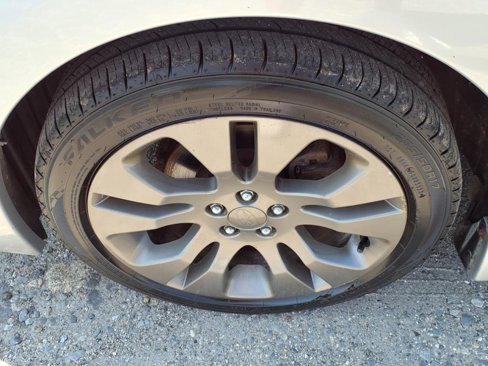 Used 2013 Subaru Impreza 2.0i Sport Premium image 6