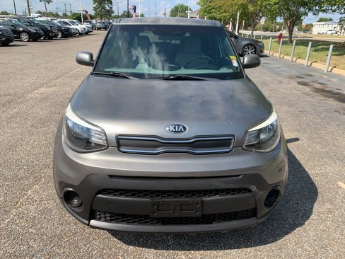 Used 2018 Kia Soul w/ Convenience Package image 3
