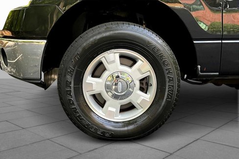 Used 2010 Ford F150 XLT image 10