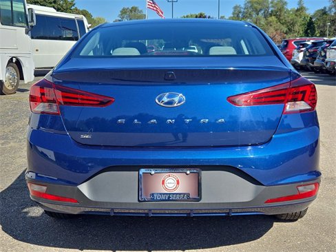 Used 2020 Hyundai Elantra SE image 22