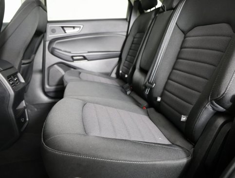 Used 2021 Ford Edge SE w/ Cargo Accessory Package image 4