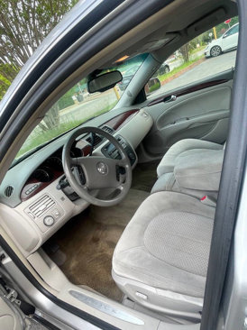 Used 2008 Buick Lucerne CX image 10