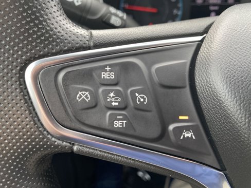 Used 2021 Chevrolet Equinox LS image 25