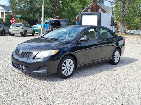 Used 2010 Toyota Corolla XLE image 3