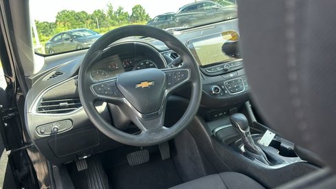 Used 2021 Chevrolet Malibu LT image 13