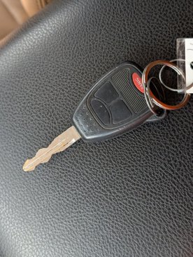 Used 2012 Jeep Wrangler Unlimited Sahara image 33