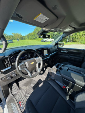 Used 2024 Chevrolet Silverado 1500 LT image 10