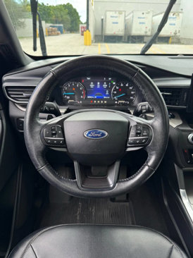 Used 2020 Ford Explorer XLT w/ Equipment Group 202A image 16