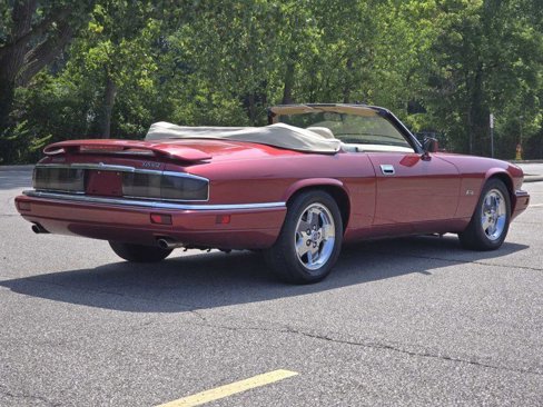 Used 1995 Jaguar XJS V12 Convertible image 21