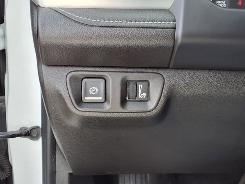 Used 2019 GMC Acadia SLE image 21