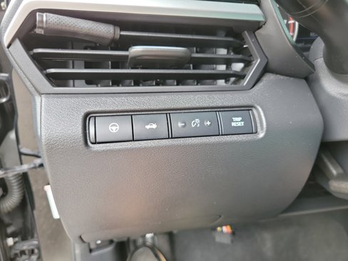 Used 2023 Nissan Altima 2.0 SR image 32