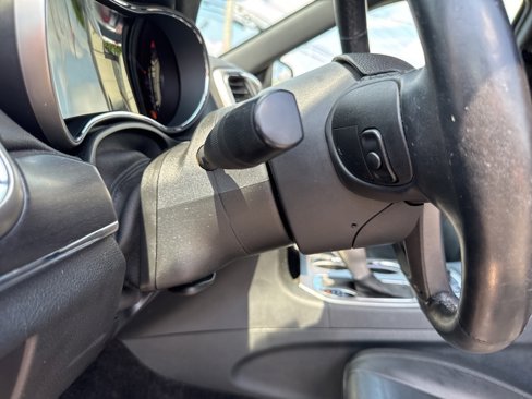 Used 2018 Jeep Grand Cherokee Limited image 47