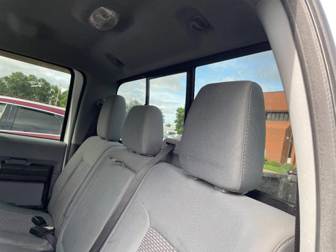 Used 2011 Ford F250 XLT w/ XLT Interior Pkg image 23