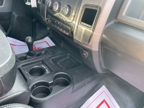 Used 2017 RAM 3500 Tradesman w/ Power & Remote Entry Group image 37