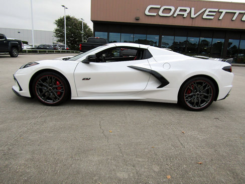 Used 2023 Chevrolet Corvette Stingray Premium Conv w/ Z51 Performance Package image 26