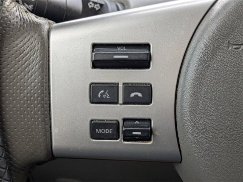 Used 2019 Nissan Frontier SL image 31