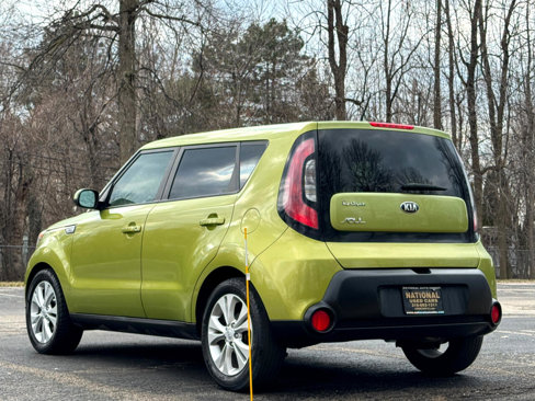 Used 2015 Kia Soul + image 6