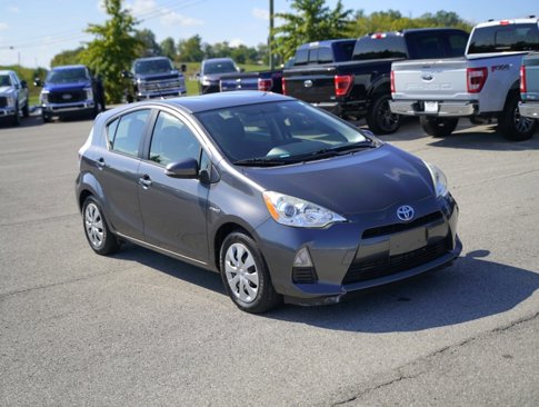 Used 2014 Toyota Prius C Four image 3