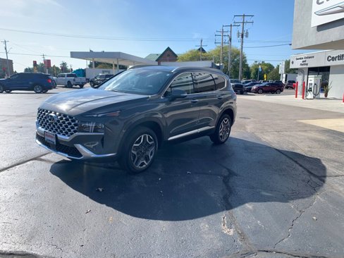 Used 2023 Hyundai Santa Fe Limited w/ Cargo Package image 4