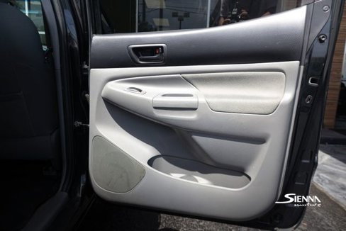 Used 2010 Toyota Tacoma 4x4 Double Cab image 21
