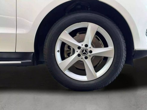 Used 2017 Mercedes-Benz GLE 350 image 48