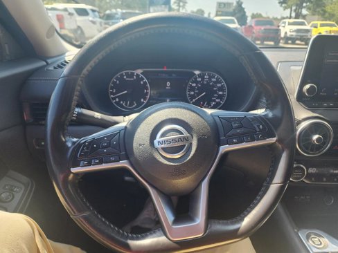 Used 2021 Nissan Sentra SV image 21