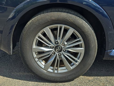 Used 2018 INFINITI QX80 4WD image 10