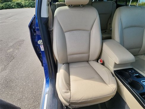 Used 2017 Subaru Outback 2.5i Limited image 26