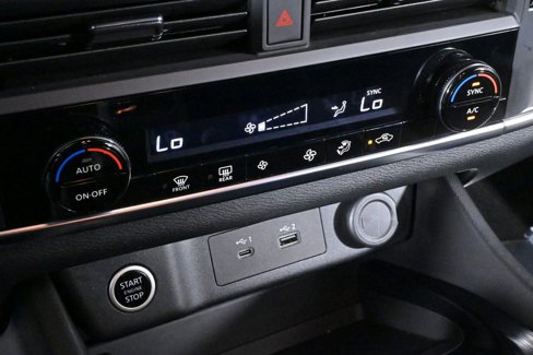 Certified 2023 Nissan Rogue SV image 19