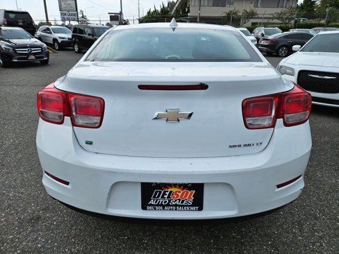 Used 2015 Chevrolet Malibu LT image 12