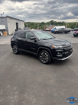 Used 2022 Jeep Compass Limited w/ Sun and Sound Group image 3