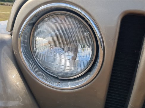 Used 2005 Jeep Wrangler X image 10