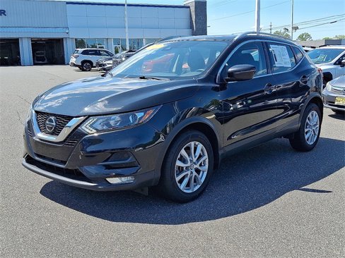 Used 2021 Nissan Rogue Sport SV image 6
