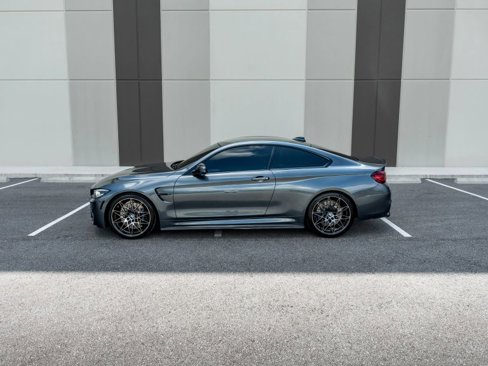 Used 2020 BMW M4 Coupe w/ Competition Package image 7