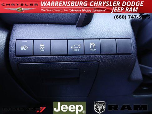 Used 2023 Toyota Camry SE image 27