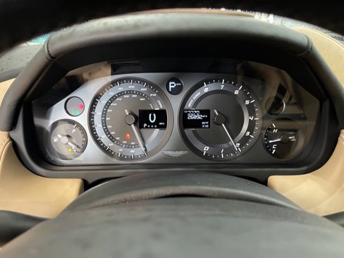 Used 2016 Aston Martin DB9 GT image 6