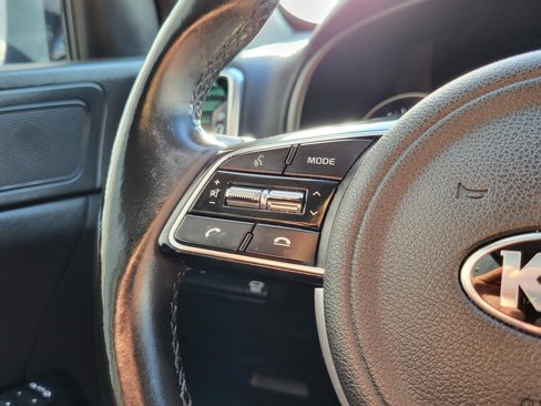 Used 2022 Kia Sportage EX w/ EX Technology Package image 23