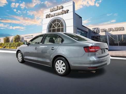 Used 2016 Volkswagen Jetta S image 8