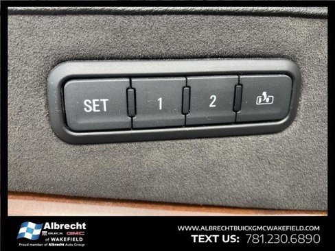 Used 2018 Cadillac Escalade Luxury image 18