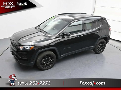 Used 2023 Jeep Compass Latitude w/ Convenience Group image 25