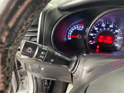 Used 2016 Kia Soul ! image 12